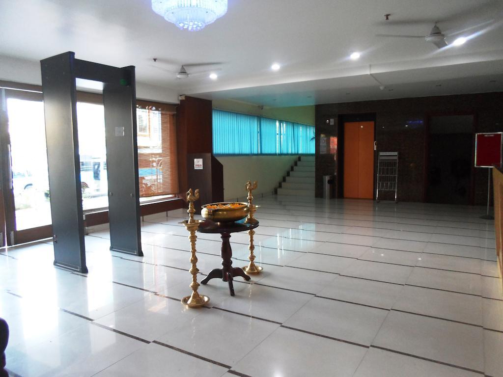 Psr Hotel Tirupati Luaran gambar