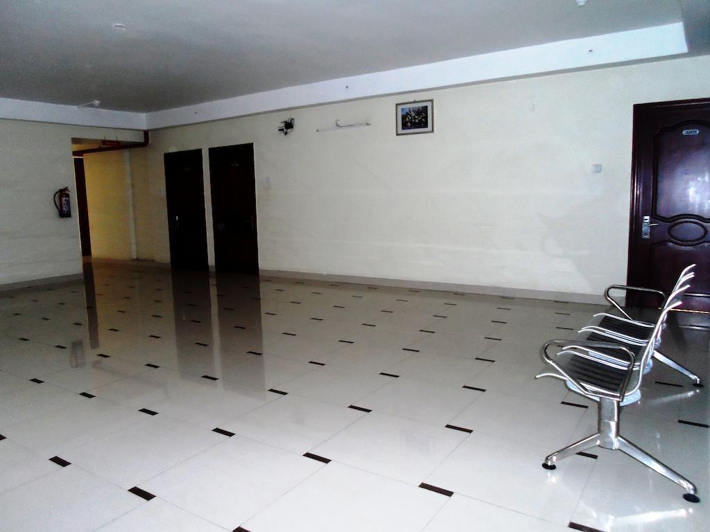 Psr Hotel Tirupati Luaran gambar